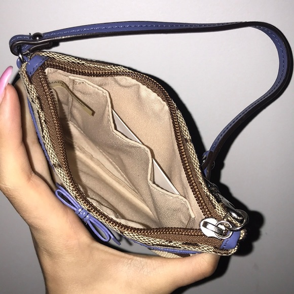 Coach Wristlet Wallet - Picture 3 of 4